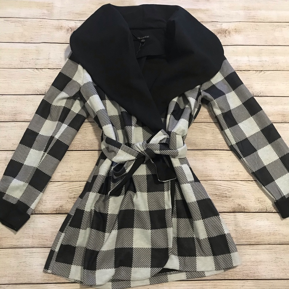 🖤 NWT Plaid coat 🖤